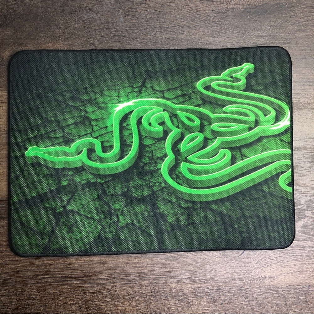 Razer USA Goliathus 2013 Medium Control Gamer Mouse Pad